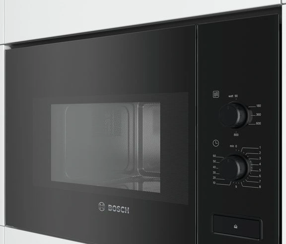 Микроволновая печь Bosch Serie 4 BFL520MB0 Black фото 2
